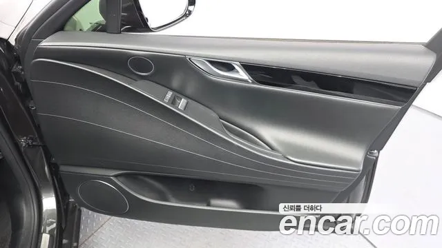 Genesis G80 Бензин 2.5 турбо AWD — Фото автомобиля 6