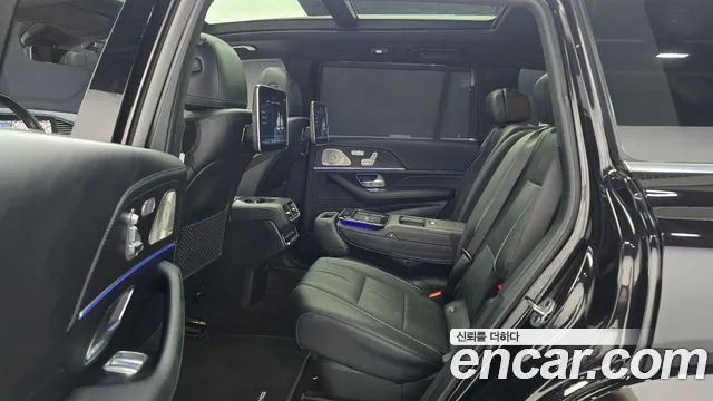 Mercedes-Benz GLS-Class — Фото автомобиля 12