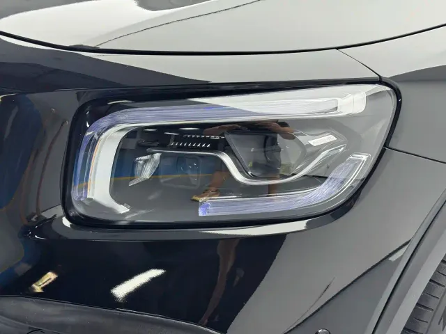 Mercedes-Benz GLB AMG — Фото автомобиля 10