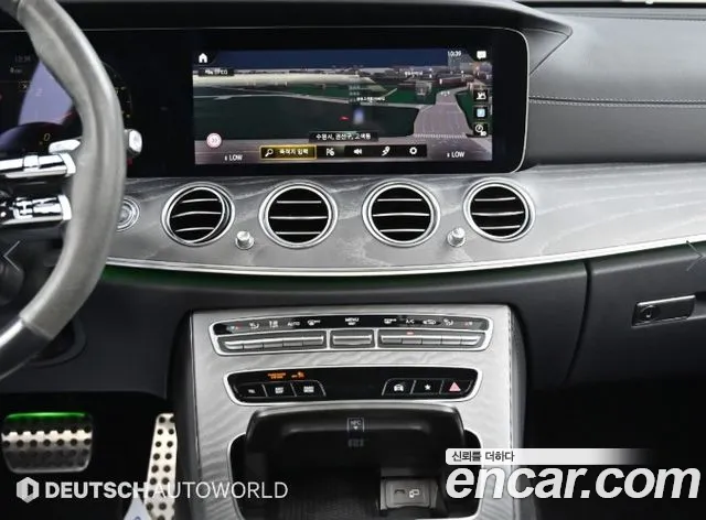 Mercedes-Benz E-Class W213 — Фото автомобиля 14