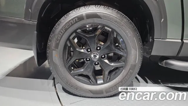 KG_Mobility_Ssangyong Rexton Новый Rexton Sport Khan Дизель 2.2 2WD — Фото автомобиля 5