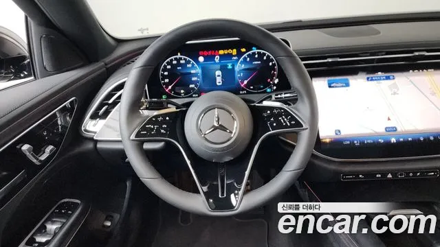 Mercedes-Benz E-Class — Фото автомобиля 10