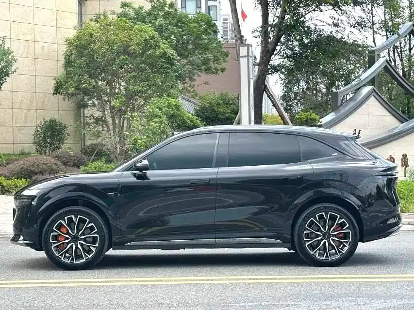 ZEEKR Zeekr 7X 2025 100kWh Long Range AWD Intelligent Driving Edition — Фото автомобиля 5