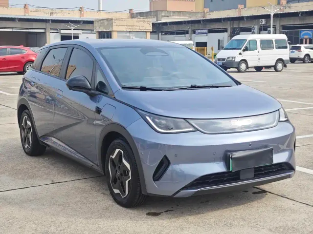 BYD Dolphin — Фото автомобиля 3