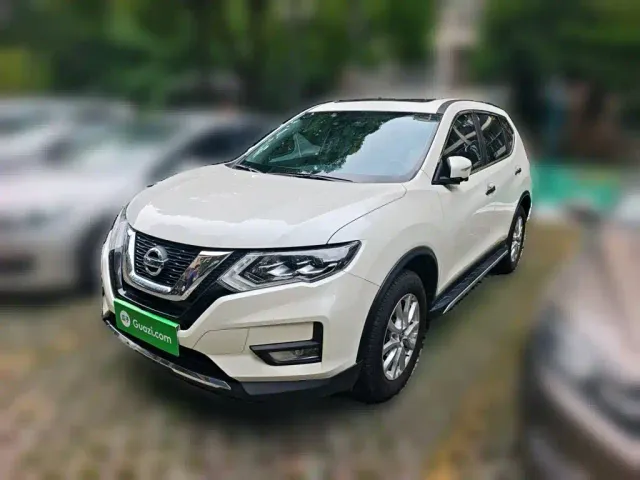 Фотография автомобиля — Nissan X-Trail