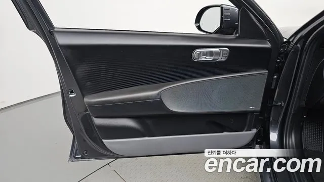 Hyundai Ioniq 6 — Фото автомобиля 23