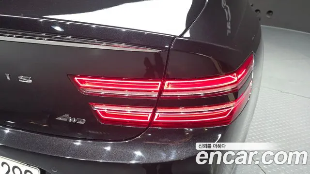 Genesis G80 Бензин 2.5 турбо AWD — Фото автомобиля 21