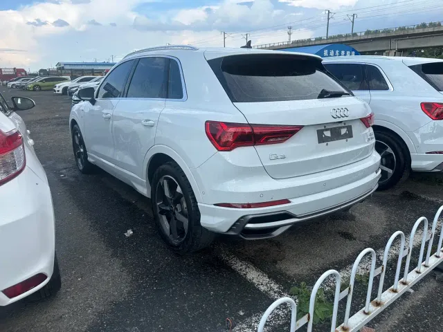 Audi Q3 — Фото автомобиля 6