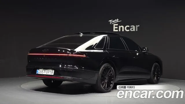 Hyundai Grandeur — Фото автомобиля 2