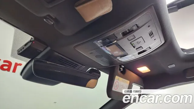 Lexus UX — Фото автомобиля 27