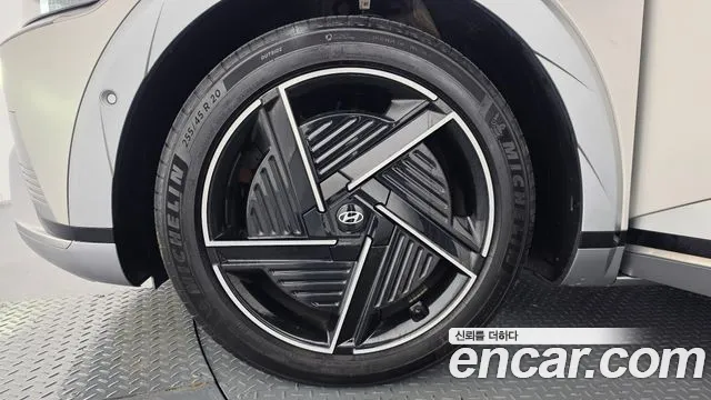 Hyundai Ioniq 5 Ioniq 5 (New) — Фото автомобиля 5