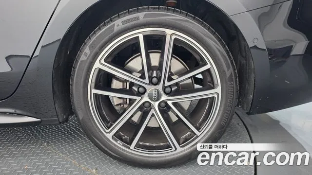 Audi A5 B10 — Фото автомобиля 21
