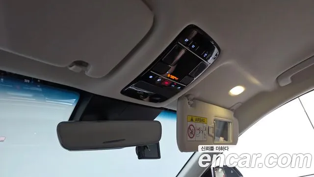 Hyundai Grandeur GN7 — Фото автомобиля 28