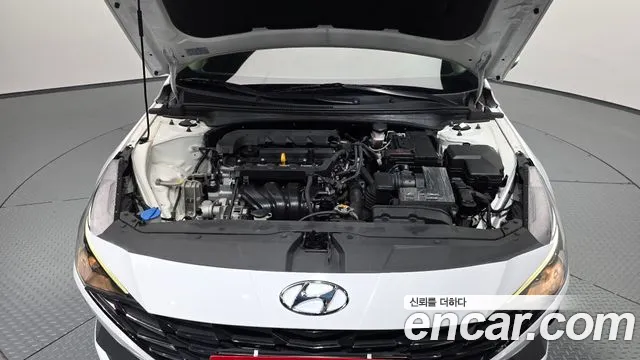 Hyundai AVANTE Avante (CN7) — Фото автомобиля 6