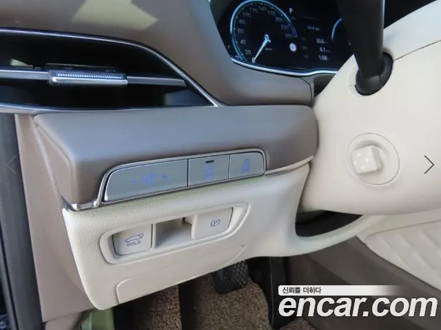 Genesis GV80 — Фото автомобиля 15