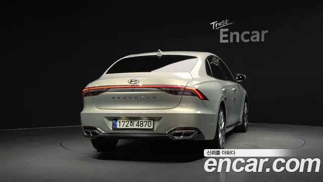 Hyundai Grandeur Новый Grandeur IG — Фото автомобиля 3