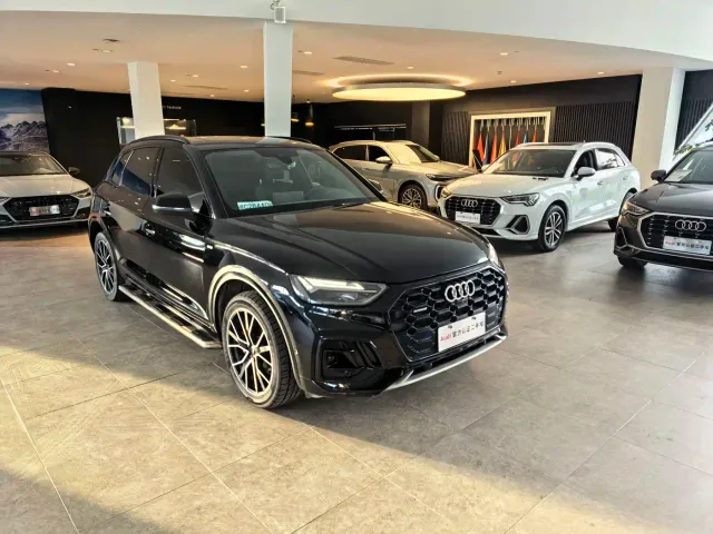 Audi Q5L — Фото автомобиля 3