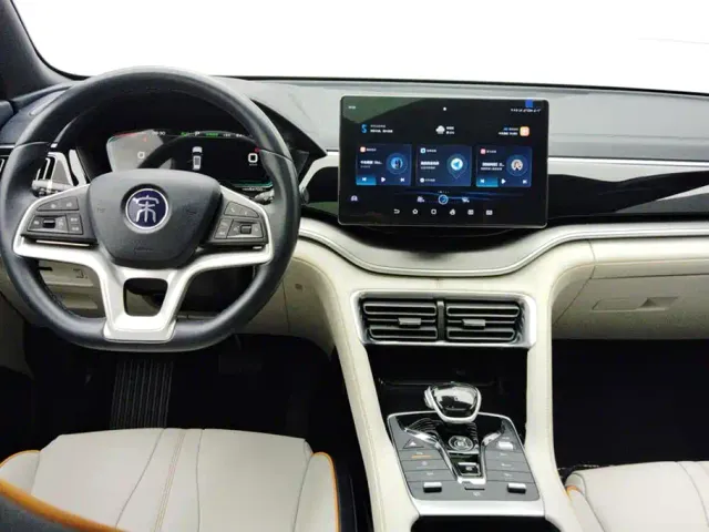 BYD Song PLUS — Фото автомобиля 12