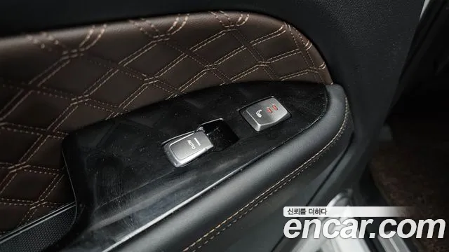 KG_Mobility_Ssangyong Rexton All Rexton Дизель 2.2 4WD — Фото автомобиля 19