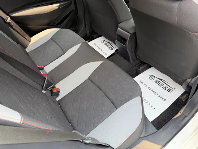 Toyota Corolla — Фото автомобиля 13