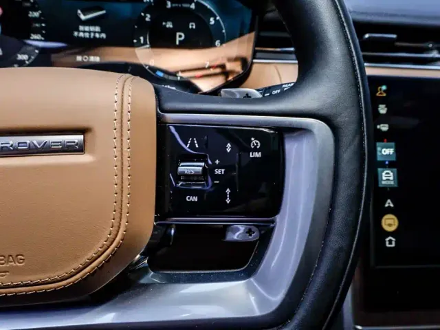 Land Rover Range Rover — Фото автомобиля 14