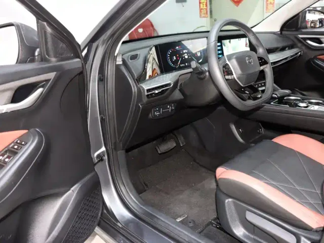 Changan Eado — Фото автомобиля 8