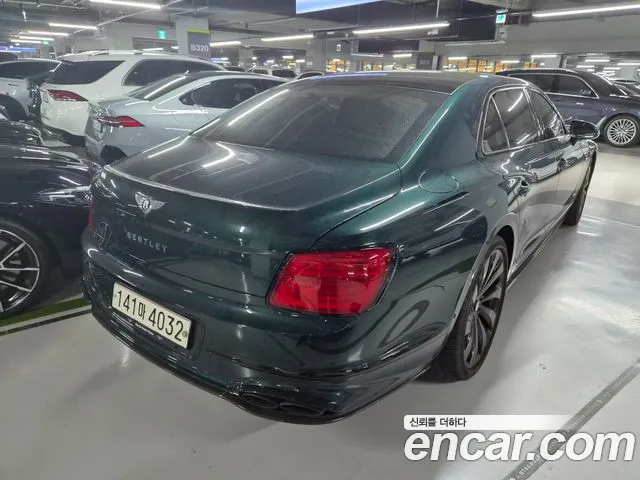Bentley Flying Spur Generation 3 — Фото автомобиля 3