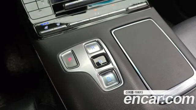 Hyundai Grandeur Grandeur (New) Hybrid — Фото автомобиля 9