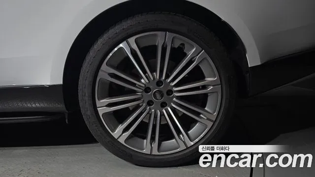 Land Rover Range Rover — Фото автомобиля 20