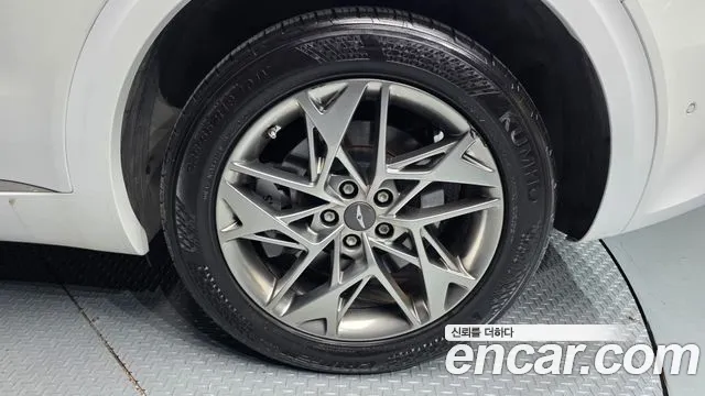 Genesis GV70 2.2 Дизель AWD — Фото автомобиля 18