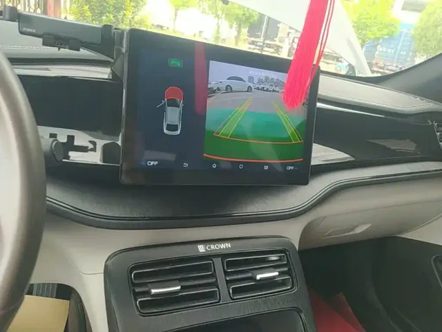 BYD Qin PLUS — Фото автомобиля 12
