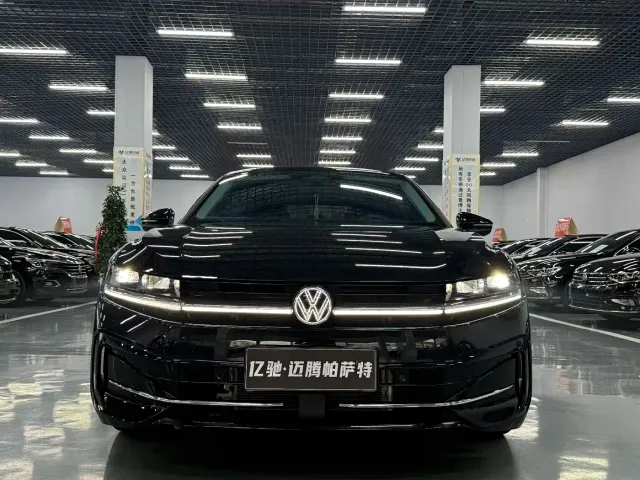 Volkswagen Magotan — Фото автомобиля 2