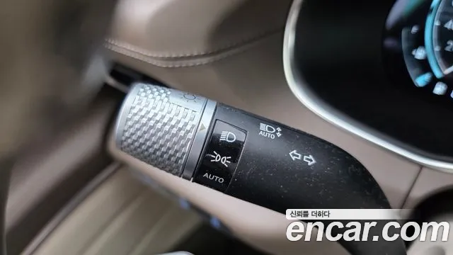 Genesis GV80 — Фото автомобиля 30
