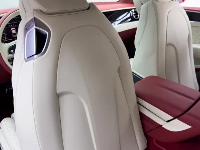 Bentley Continental — Фото автомобиля 15