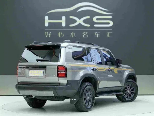 Toyota Prado — Фото автомобиля 4