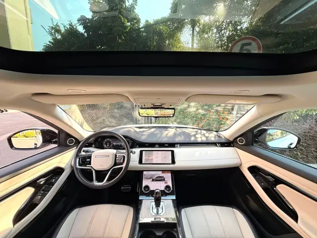 Land Rover Range Rover Evoque — Фото автомобиля 5