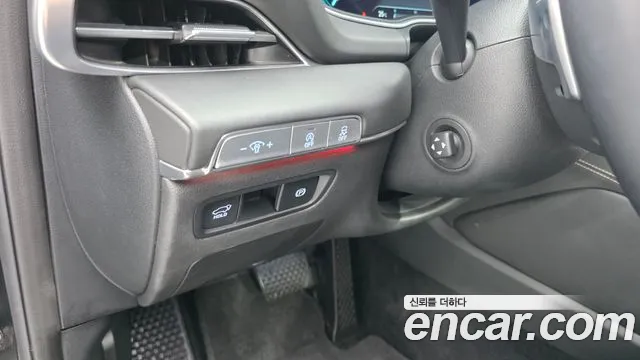 Genesis GV80 — Фото автомобиля 12
