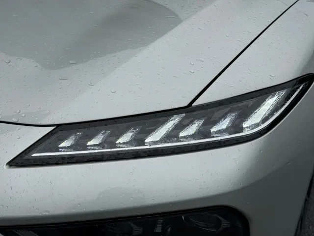 Dongfeng eπ 007 — Фото автомобиля 13