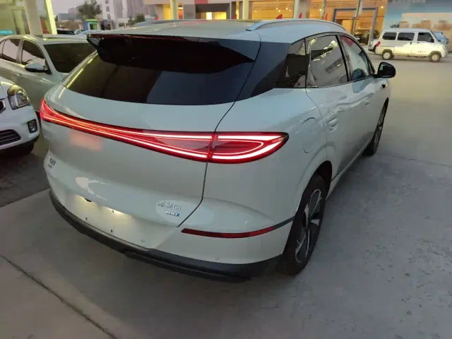 BYD Sealion 06 — Фото автомобиля 7