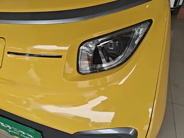 Wuling NanoEV — Фото автомобиля 23