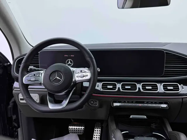 Mercedes-Benz GLS-Class — Фото автомобиля 14