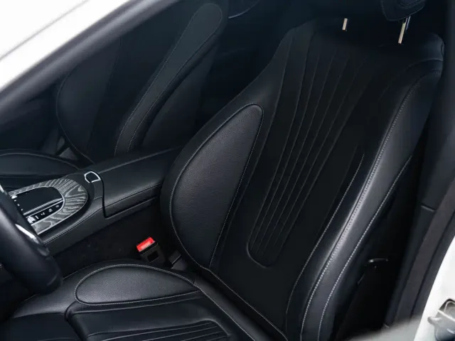 Mercedes-Benz CLS-Class — Фото автомобиля 22