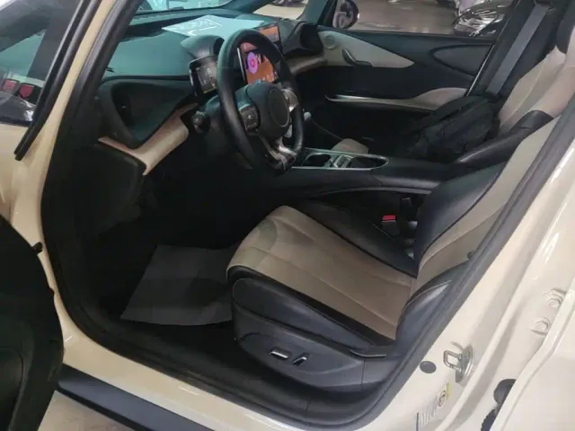 BYD Dolphin — Фото автомобиля 15
