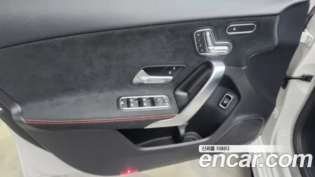Mercedes-Benz A-Class W177 — Фото автомобиля 12