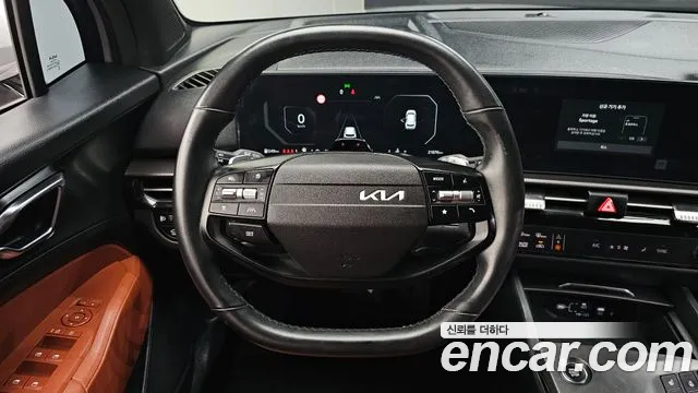 Kia Sportage Бензин 1.6 турбо 2WD — Фото автомобиля 13
