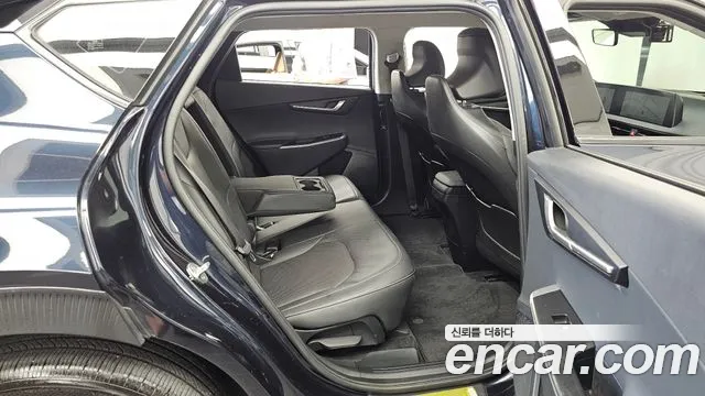 Kia EV6 Standard — Фото автомобиля 12