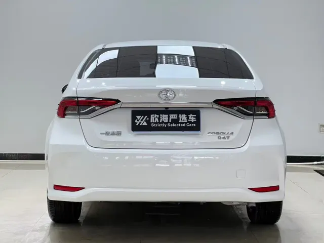 Toyota Corolla — Фото автомобиля 5