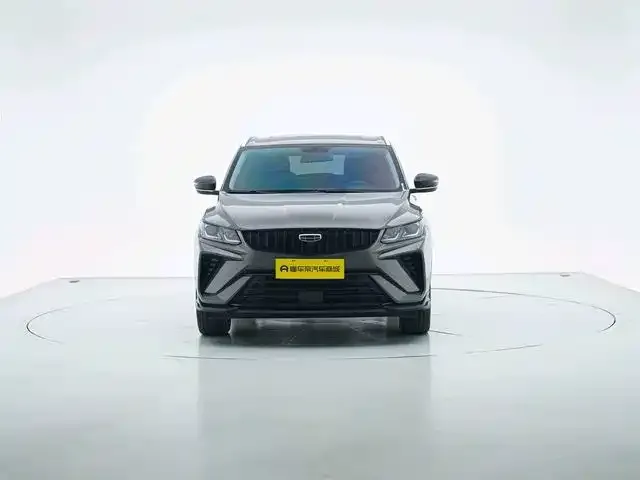 Geely Binyue — Фото автомобиля 9