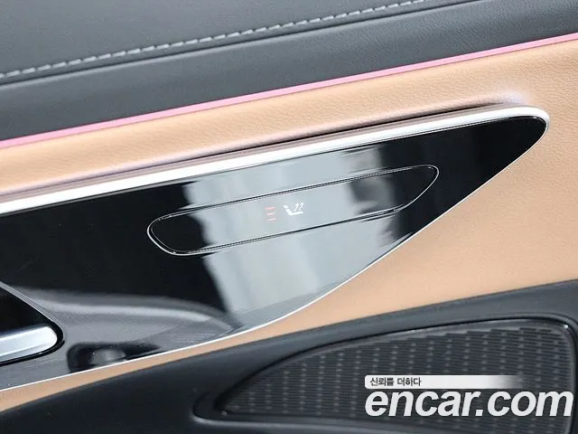 Mercedes-Benz E-Class W214 — Фото автомобиля 13