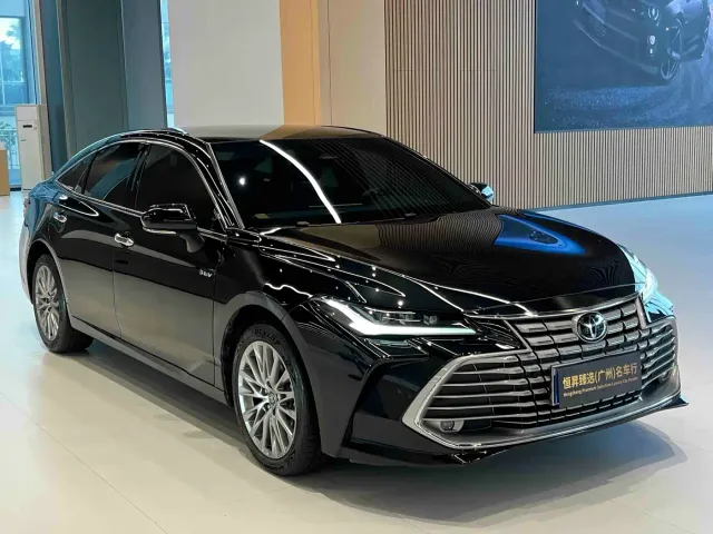 Toyota Avalon — Фото автомобиля 6